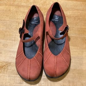 Comfort dependable Mar Jane’s